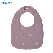 Yếm chống thấm cho bé có nút cài tiện lợi